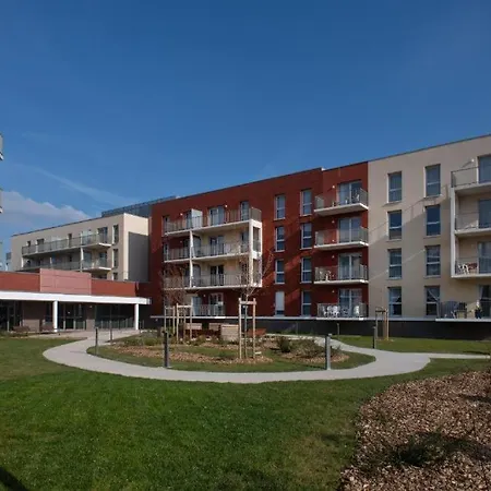 Domitys Les Cerneaux Aparthotel Hazebrouck